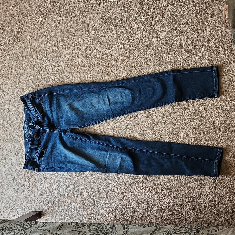 Women's size 2 American Eagle Super Stretch Jegging